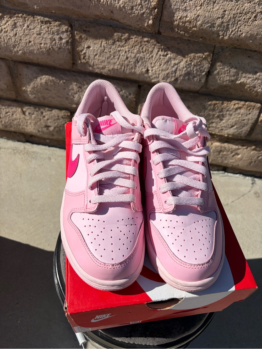Nike Kids Pink Low-Top Sneakers with Hot Pink - Picture 1 of 7
